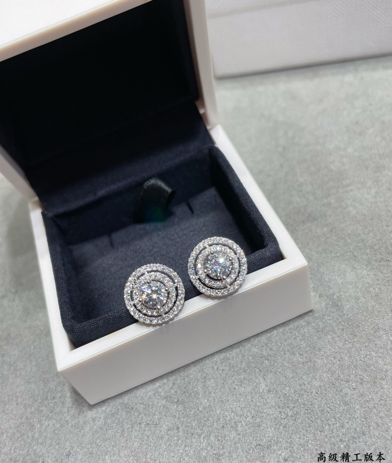 DEBEERS
